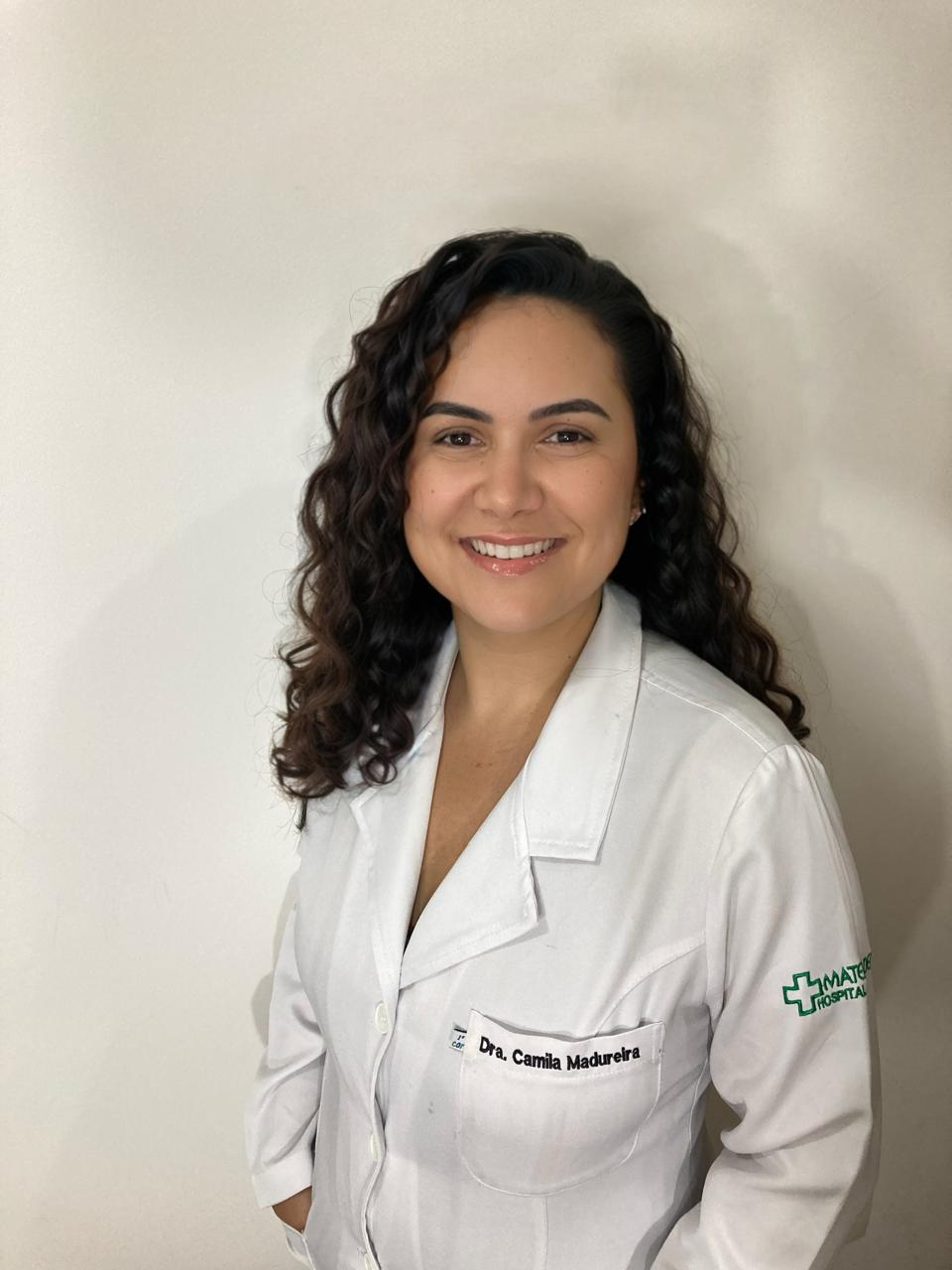 Foto Dra. Camila Marques Madureira