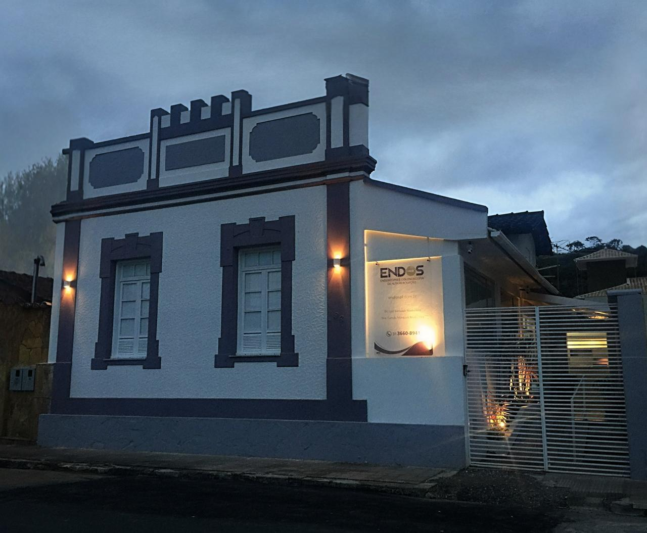 Imagem da entrada da Clínica Endos