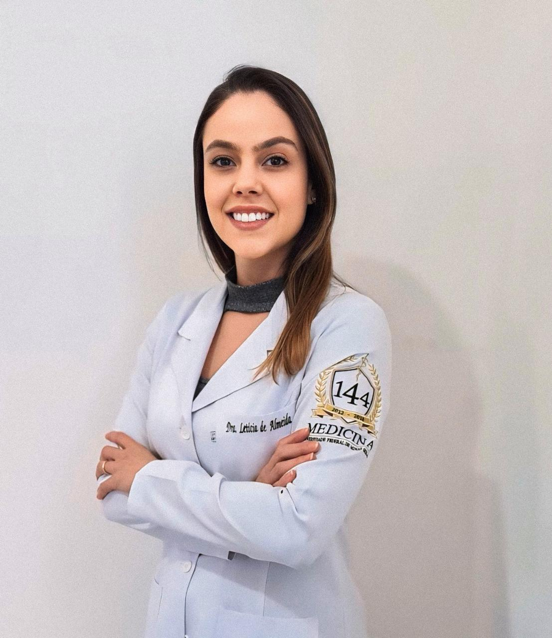 Foto Dra. Letícia França de Almeida